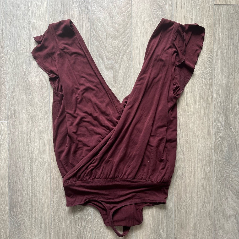 Wilfred Bodysuit V Neck and V Back